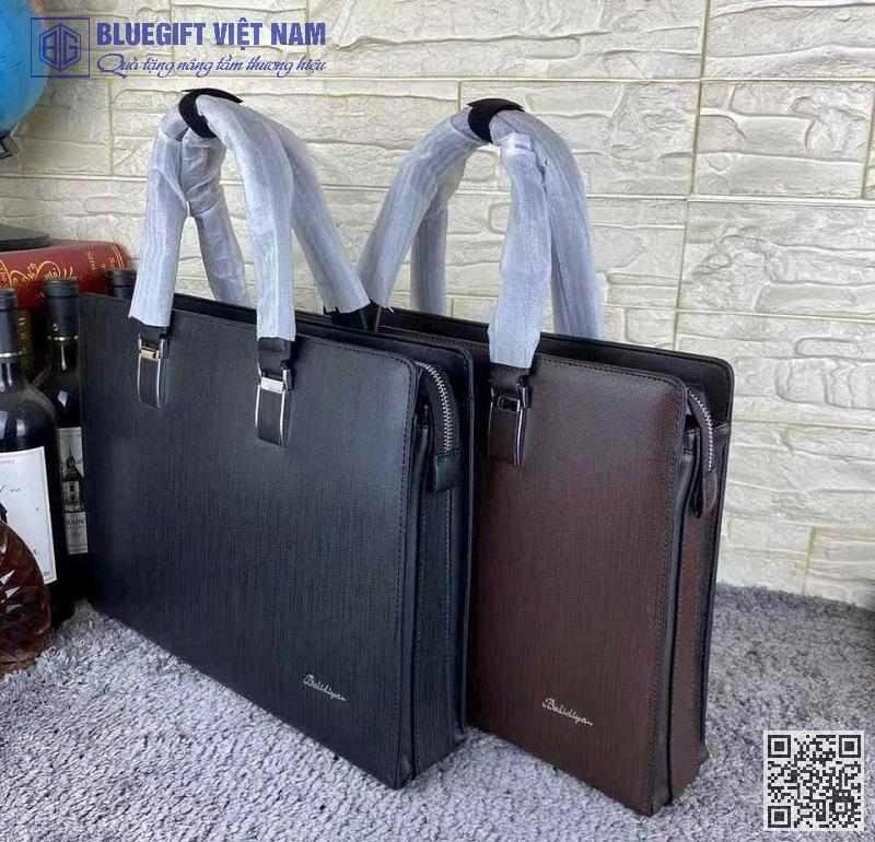 Click image for larger version

Name:	Mau-05-1.jpg
Views:	14
Size:	129.6 KB
ID:	437183