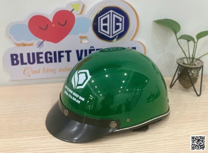 Click image for larger version

Name:	Mau-07.jpg
Views:	10
Size:	79.2 KB
ID:	437449