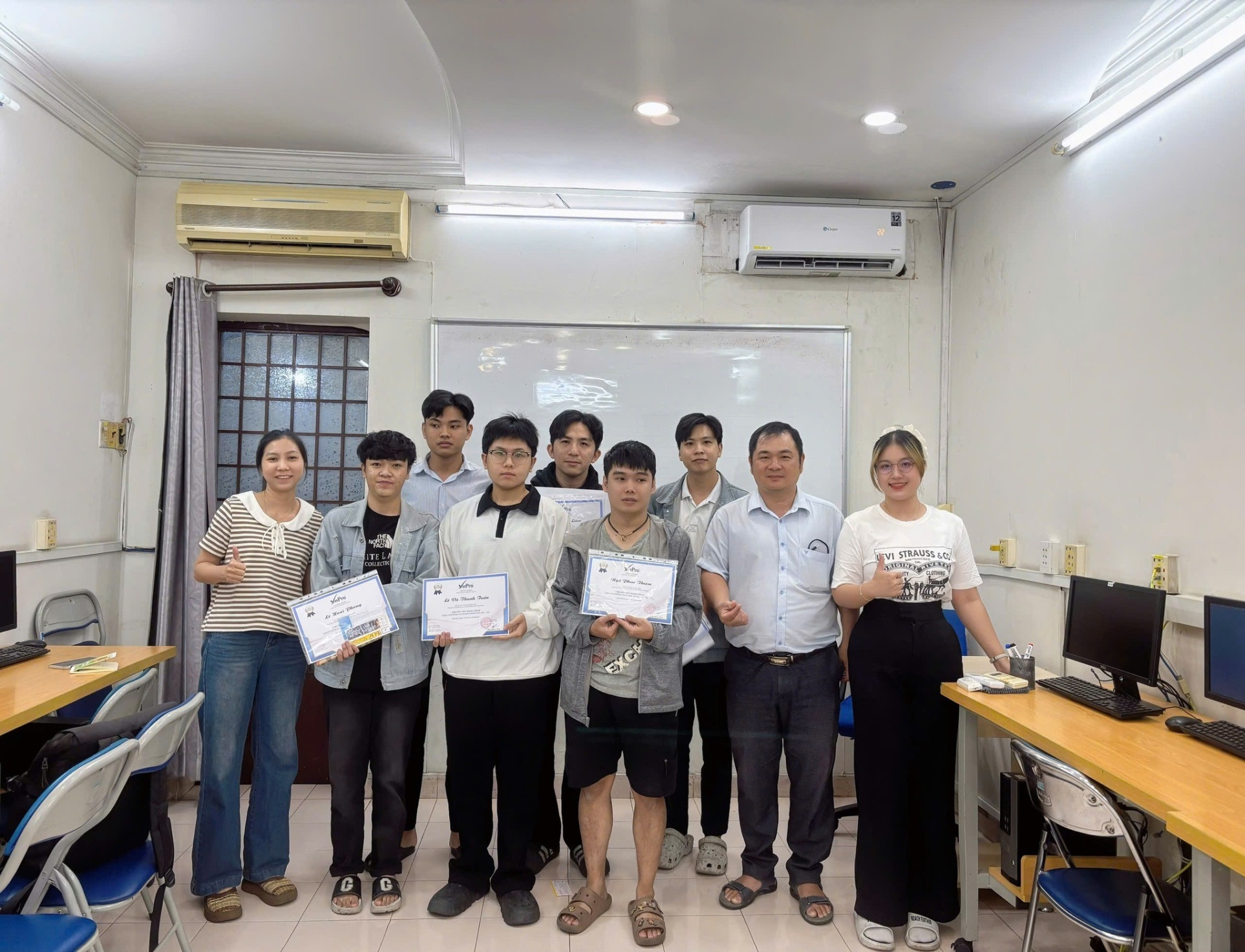 Click image for larger version

Name:	588052359_1268006362035131_6681833870496748380_n.jpg
Views:	19
Size:	682.0 KB
ID:	437731