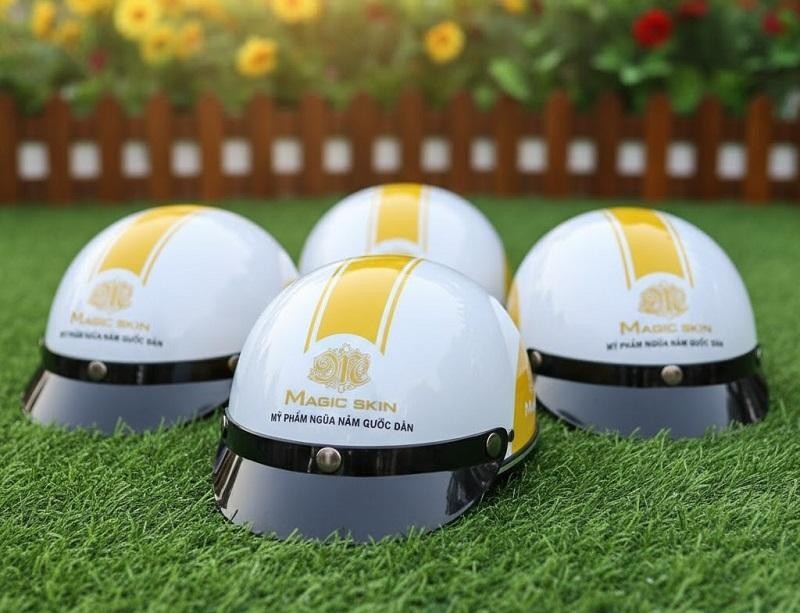 Click image for larger version

Name:	Mau-07-1.jpg
Views:	8
Size:	95.0 KB
ID:	437743