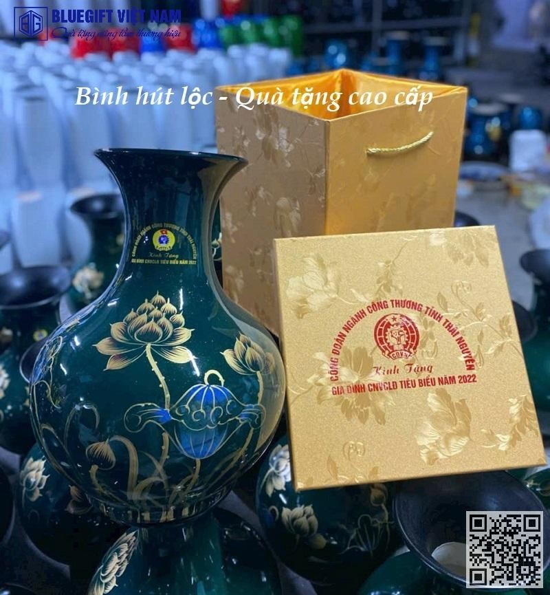 Click image for larger version

Name:	Mau-01.jpg
Views:	14
Size:	153.2 KB
ID:	437959